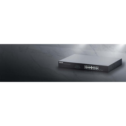 18-Port PoE++ Switch with 16 Gigabit Ethernet Ports and 2 SFP Uplinks Image 7