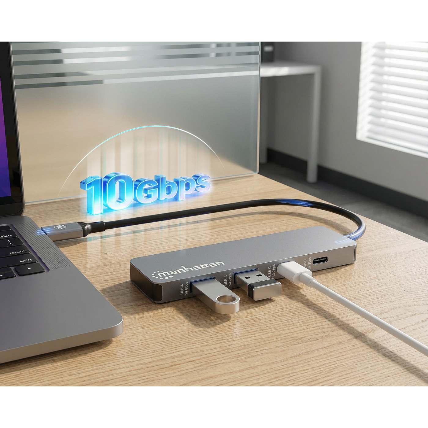 4-Port 10G USB-A / USB-C Combo Hub 2x2 Image 7